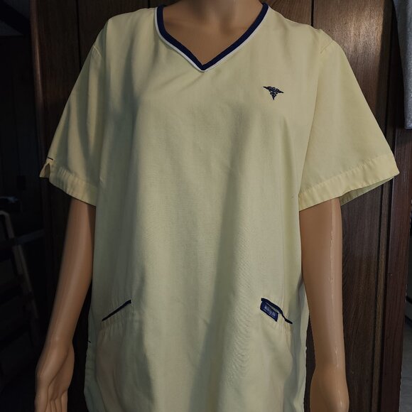 Metroscrubs XL Yellow Scrub Top w/Blue accents - Picture 1 of 9